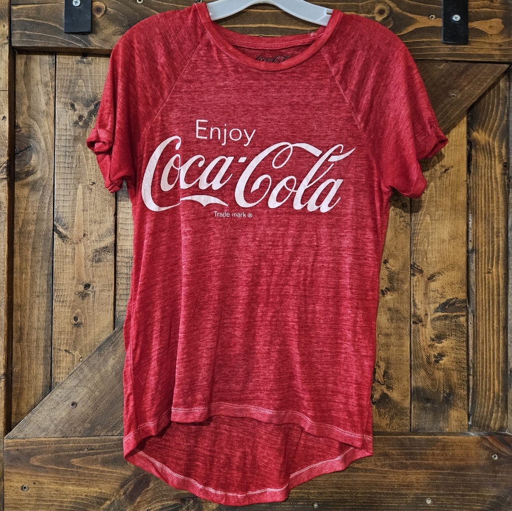 🍓🍄 Womens Small Coca-Cola Coke Graphic Print Logo T-shirt 🍓🍄